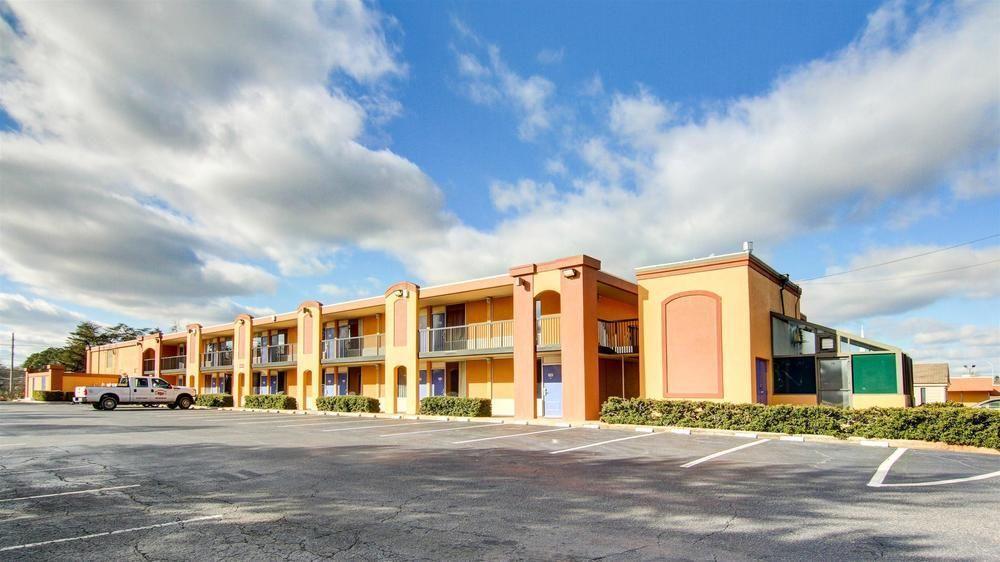 Red Roof Inn Forsyth Exterior foto